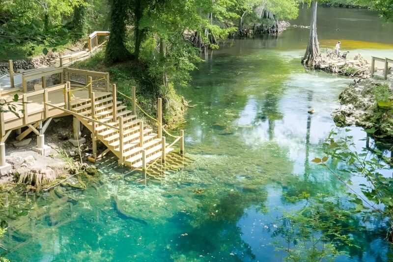 $32,500 Withlacoochee Riverfront Escape: 0.41-Acre Land Analysis in Jennings, FL (NW 21st Pl)