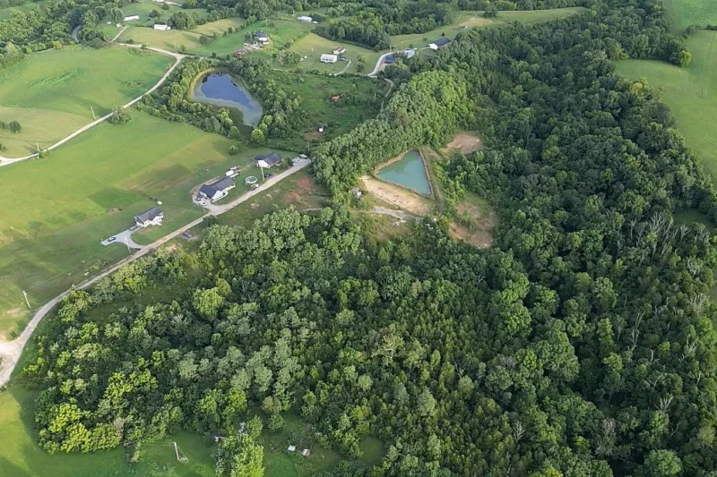 $120,000 Bluegrass Recreational Haven: 18.89-Acre Land Analysis in Mount Sterling, KY (240 Countryside Dr)